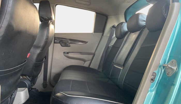 2015 Mahindra Kuv100 K8 5 STR, Petrol, Manual, 55,781 km, Right Side Rear Door Cabin