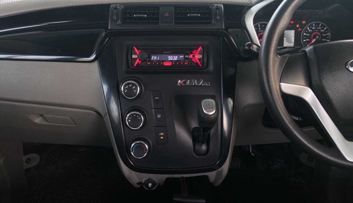 2015 Mahindra Kuv100 K8 5 STR, Petrol, Manual, 55,781 km, Air Conditioner