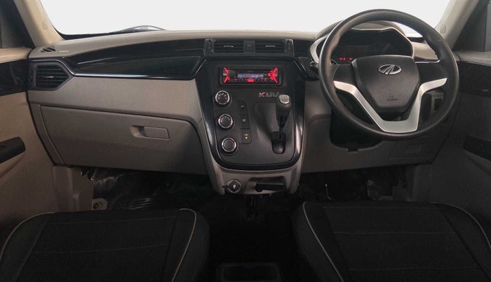 2015 Mahindra Kuv100 K8 5 STR, Petrol, Manual, 55,781 km, Dashboard