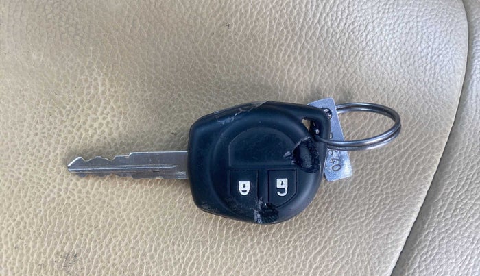 2019 Maruti Alto VXI, Petrol, Manual, 38,092 km, Key Close Up