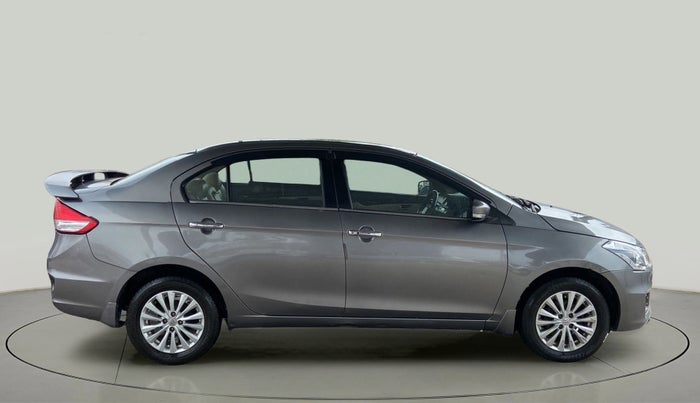 2017 Maruti Ciaz ZETA 1.4  MT PETROL, Petrol, Manual, 1,05,283 km, Right Side View