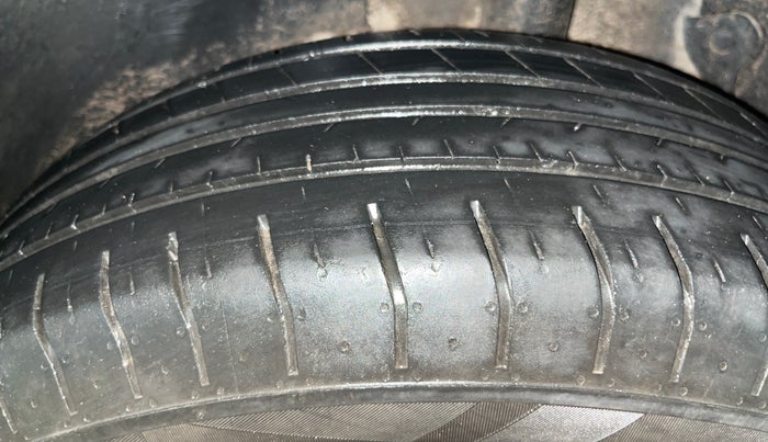 2021 KIA SELTOS HTE 1.5 PETROL, Petrol, Manual, 58,874 km, Left Rear Tyre Tread
