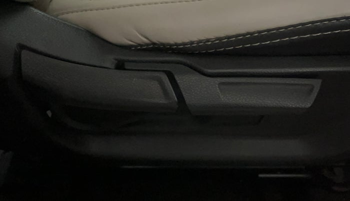 2021 KIA SELTOS HTE 1.5 PETROL, Petrol, Manual, 58,874 km, Driver Side Adjustment Panel