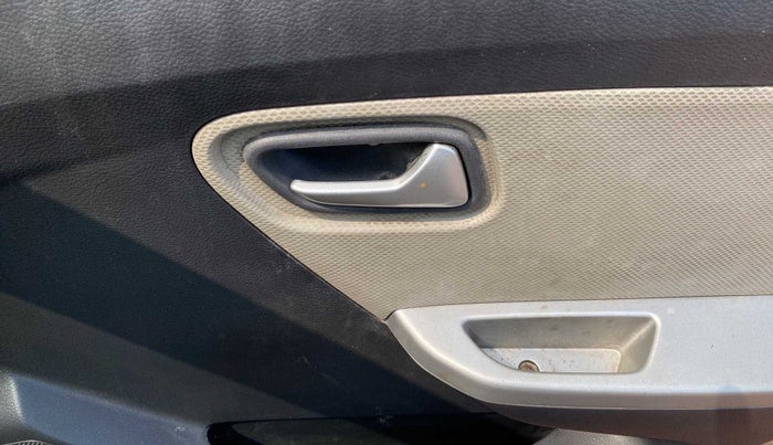 2016 Maruti Alto K10 VXI AMT, Petrol, Automatic, 64,611 km, Driver Side Door Panels Control
