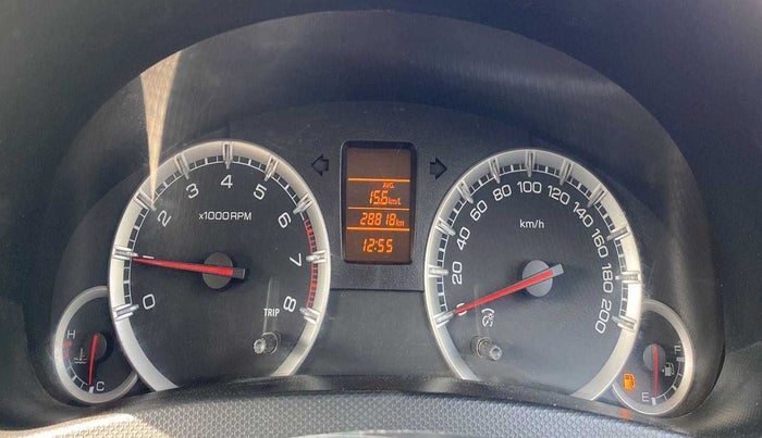 2013 Maruti Swift VXI, Petrol, Manual, 28,790 km, Odometer Image