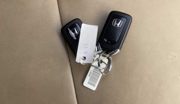 2020 Honda City 1.5L I-VTEC ZX CVT, Petrol, Automatic, 53,652 km, Key Close Up