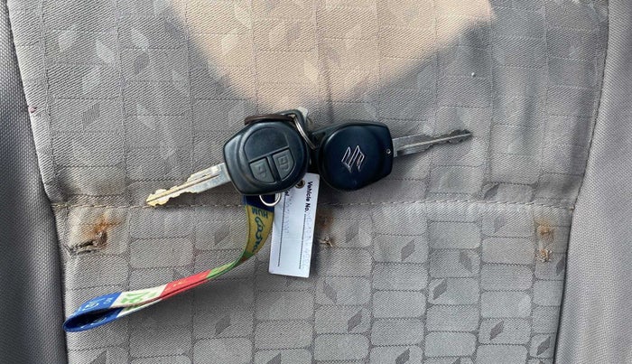 2015 Maruti Wagon R 1.0 VXI, Petrol, Manual, 15,782 km, Key Close Up