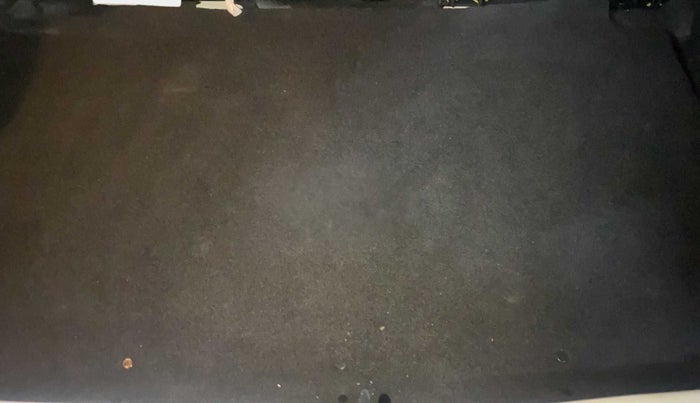 2022 Tata PUNCH ADVENTURE AMT, Petrol, Automatic, 15,259 km, Boot Inside