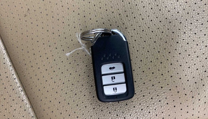 2018 Honda City 1.5L I-VTEC ZX CVT, Petrol, Automatic, 23,250 km, Key Close Up