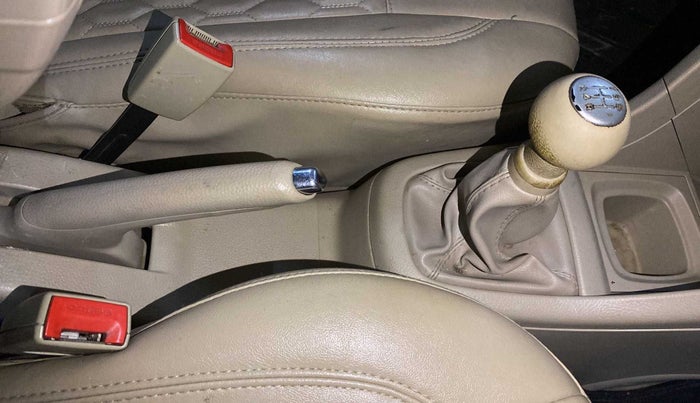 2017 Maruti Swift Dzire VDI ABS, Diesel, Manual, 95,538 km, Gear Lever