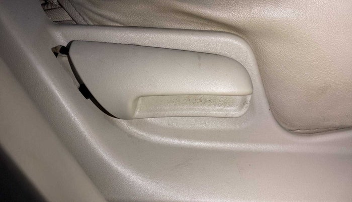 2017 Maruti Swift Dzire VDI ABS, Diesel, Manual, 95,538 km, Driver Side Adjustment Panel