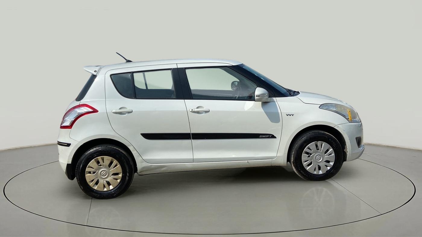 2013 Maruti Swift VXI, Petrol, Manual, 73,956 km, Right Side View
