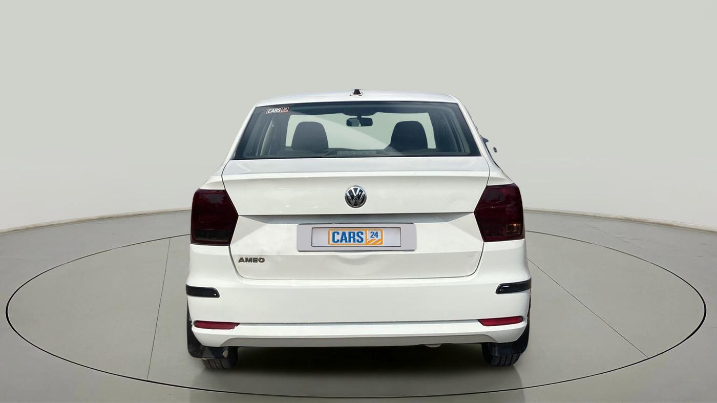 2018 Volkswagen Ameo TRENDLINE 1.0L, Petrol, Manual, 86,419 km, Back/Rear
