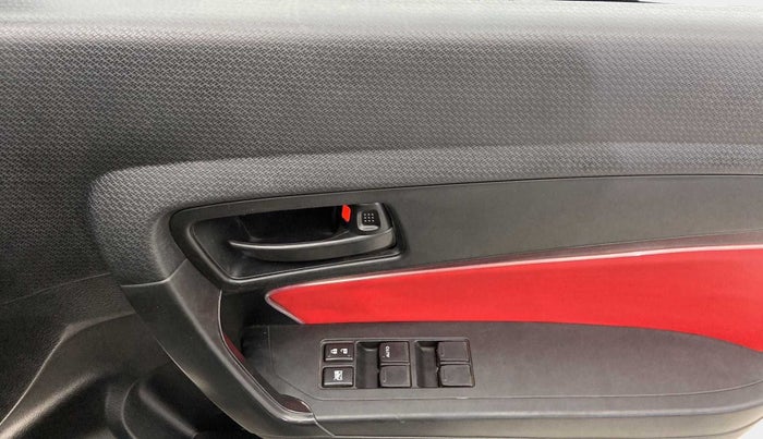 2021 Maruti Vitara Brezza VXI, Petrol, Manual, 24,278 km, Driver Side Door Panels Control