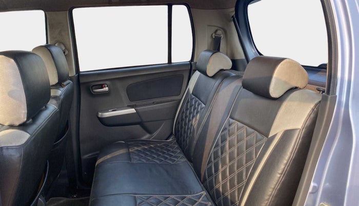 2012 Maruti Wagon R 1.0 VXI, Petrol, Manual, 47,129 km, Right Side Rear Door Cabin