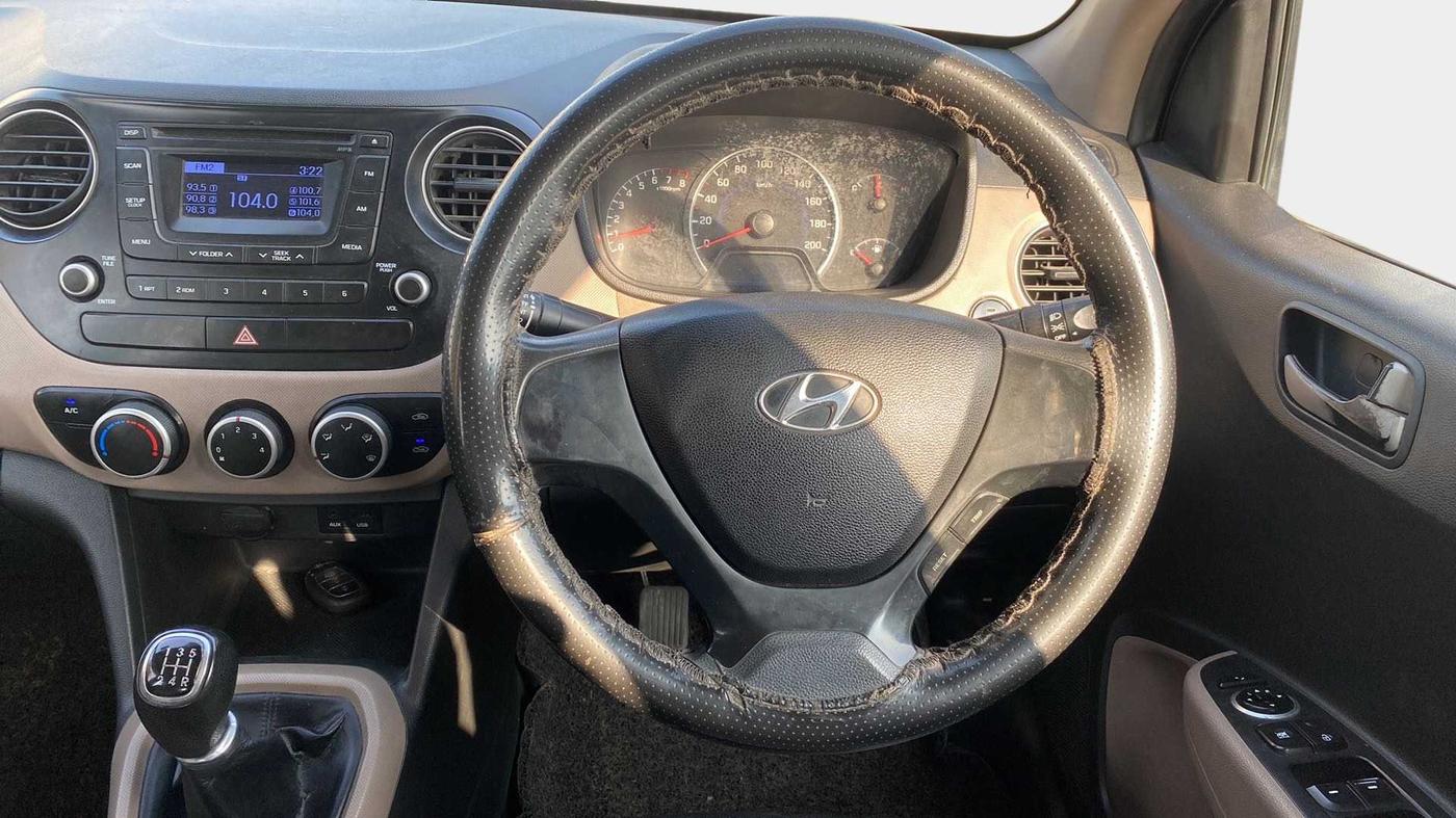 2014 Hyundai Grand i10 SPORTZ 1.2 KAPPA VTVT, Petrol, Manual, 59,959 km, Steering Wheel Close Up