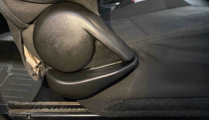 2016 Maruti Baleno DELTA PETROL 1.2, Petrol, Manual, 28,160 km, Driver Side Adjustment Panel