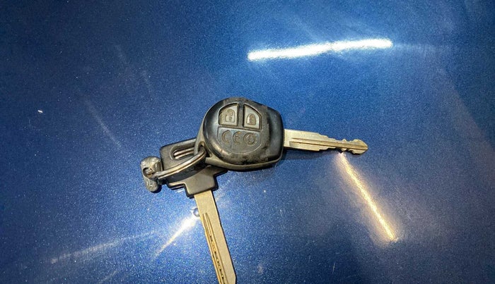 2016 Maruti Baleno DELTA PETROL 1.2, Petrol, Manual, 28,160 km, Key Close Up