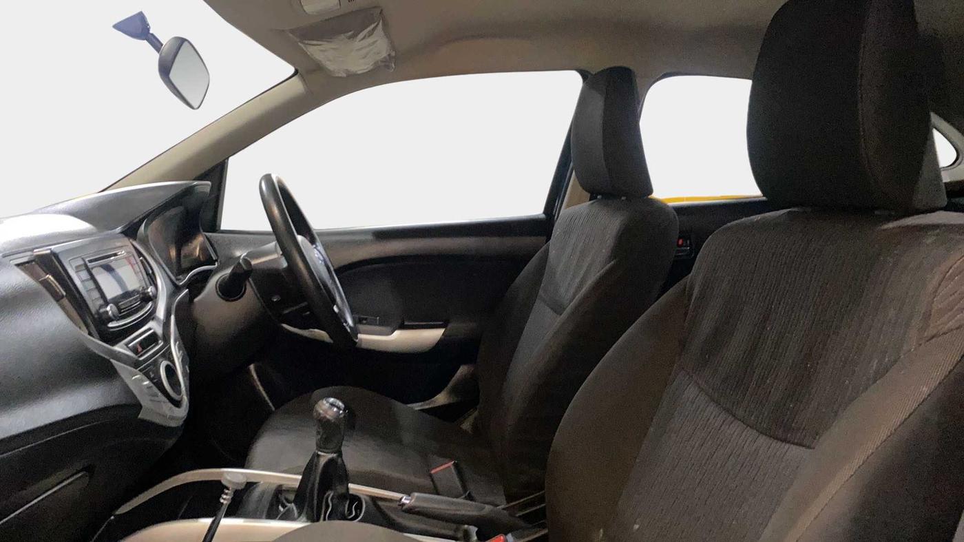 2016 Maruti Baleno DELTA PETROL 1.2, Petrol, Manual, 28,160 km, Right Side Front Door Cabin