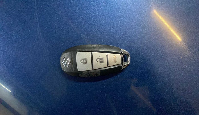 2018 Maruti Ciaz ZETA 1.4  MT PETROL, Petrol, Manual, 50,006 km, Key Close Up