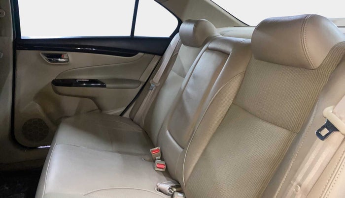 2018 Maruti Ciaz ZETA 1.4  MT PETROL, Petrol, Manual, 50,006 km, Right Side Rear Door Cabin