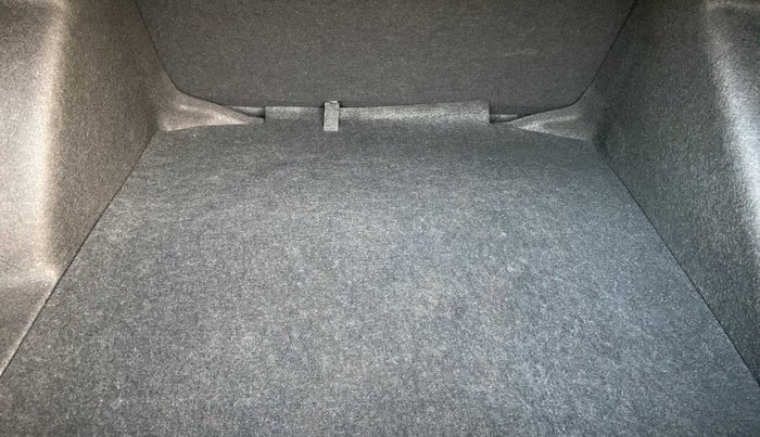 2023 Volkswagen VIRTUS COMFORTLINE TSI 1.0 MT, Petrol, Manual, 3,716 km, Boot Inside