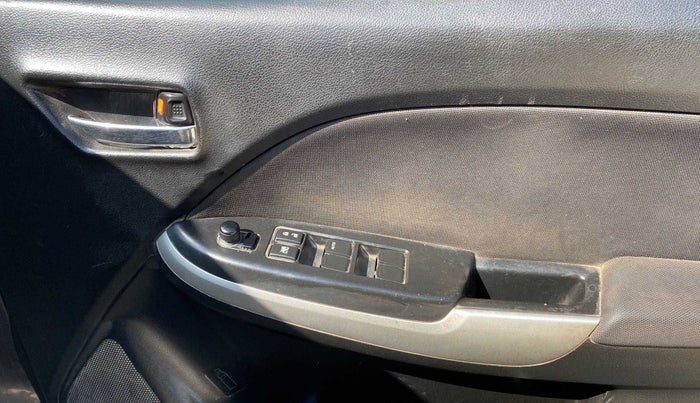 2016 Maruti Baleno DELTA PETROL 1.2, CNG, Manual, 85,004 km, Driver Side Door Panels Control