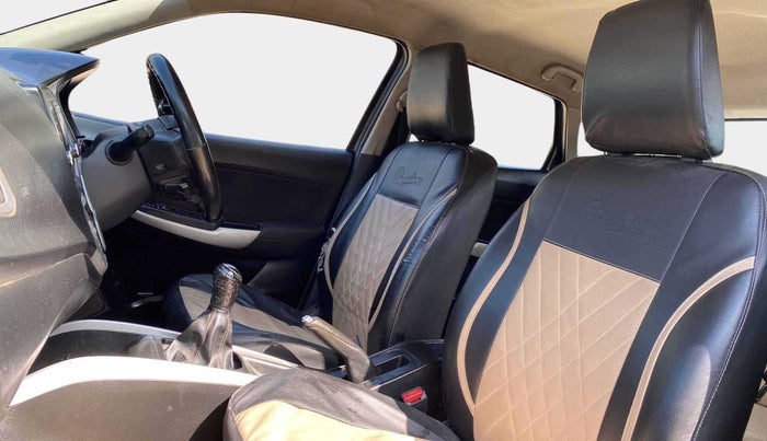 2016 Maruti Baleno DELTA PETROL 1.2, CNG, Manual, 85,004 km, Right Side Front Door Cabin