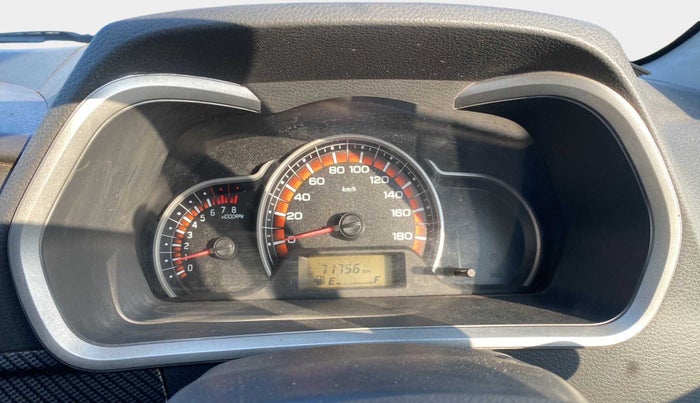 2016 Maruti Alto K10 VXI, Petrol, Manual, 71,756 km, Odometer Image