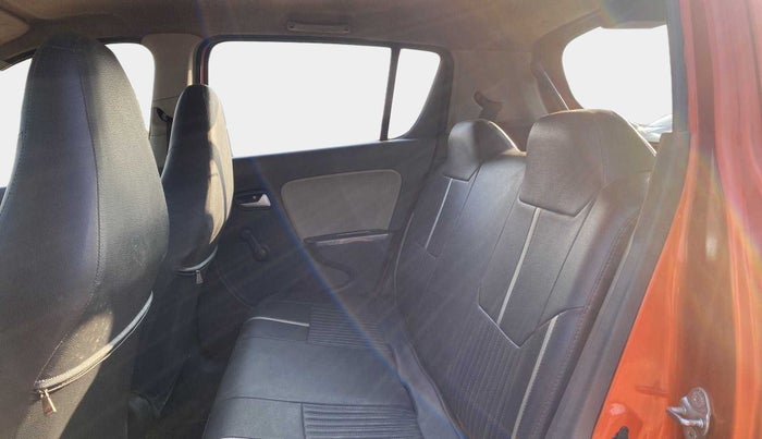 2016 Maruti Alto K10 VXI, Petrol, Manual, 71,756 km, Right Side Rear Door Cabin