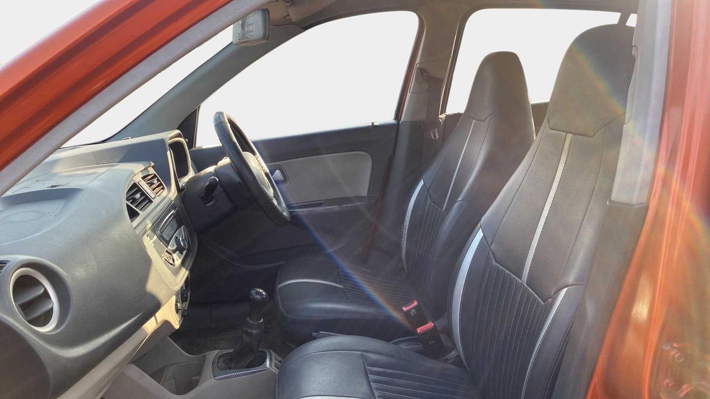 2016 Maruti Alto K10 VXI, Petrol, Manual, 71,756 km, Right Side Front Door Cabin