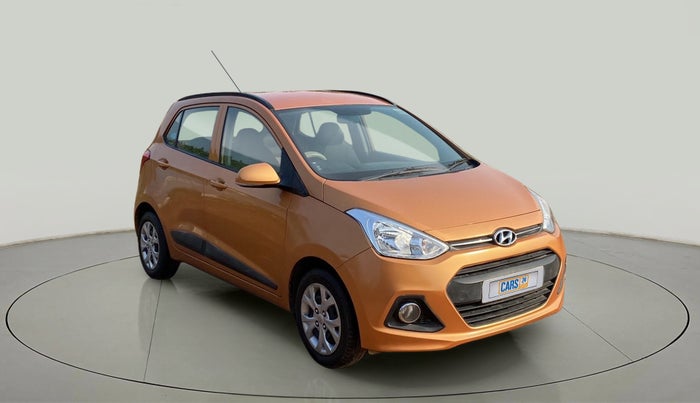 2015 Hyundai Grand i10 SPORTZ 1.2 KAPPA VTVT, Petrol, Manual, 35,110 km, Right Front Diagonal