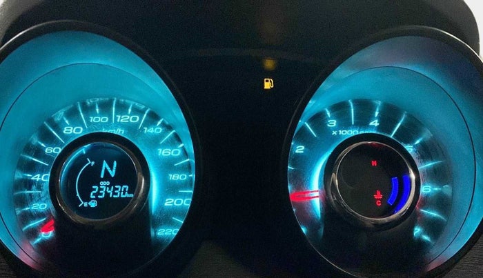 2019 Mahindra XUV500 W5, Diesel, Manual, 23,503 km, Odometer Image