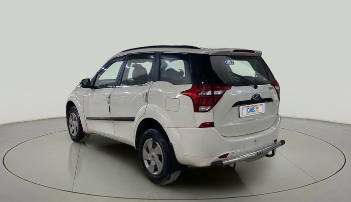 2019 Mahindra XUV500 W5, Diesel, Manual, 23,503 km, Left Back Diagonal