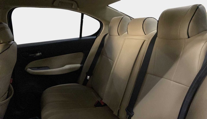 2021 Honda City 1.5L I-DTEC V, Diesel, Manual, 44,475 km, Right Side Rear Door Cabin