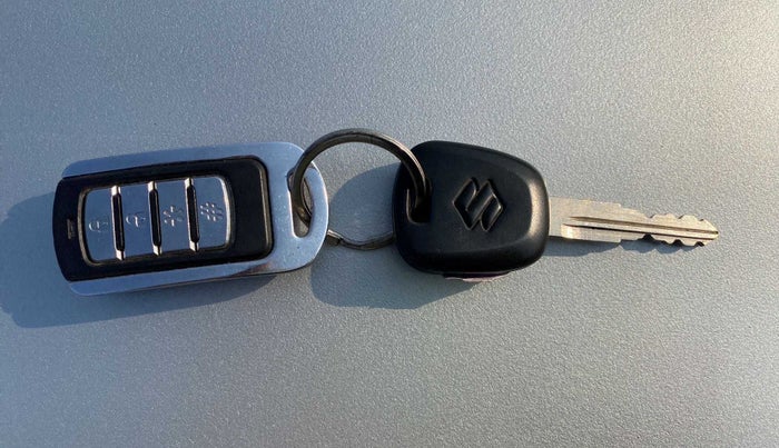 2016 Maruti Celerio VXI AMT, Petrol, Automatic, 56,858 km, Key Close Up