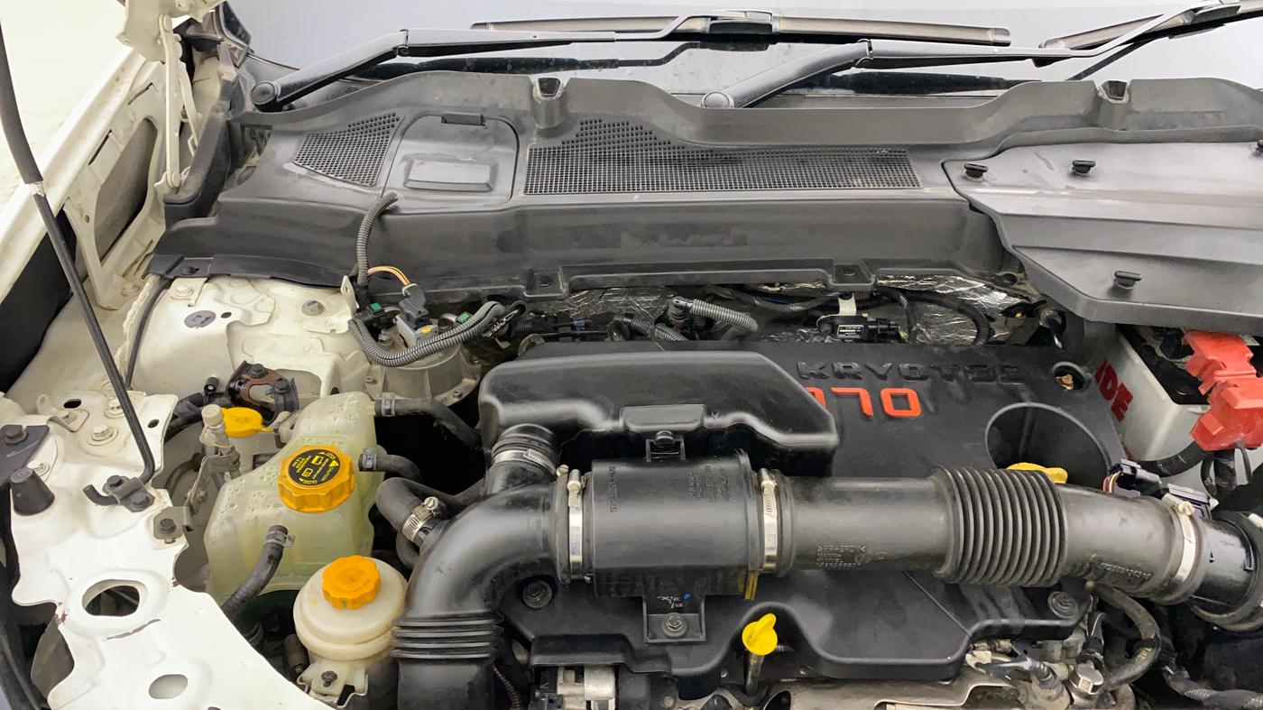 2023 Tata Harrier XTA 2.0L KRYOTEC PLUS, Diesel, Automatic, 1,06,808 km, Engine View - Right