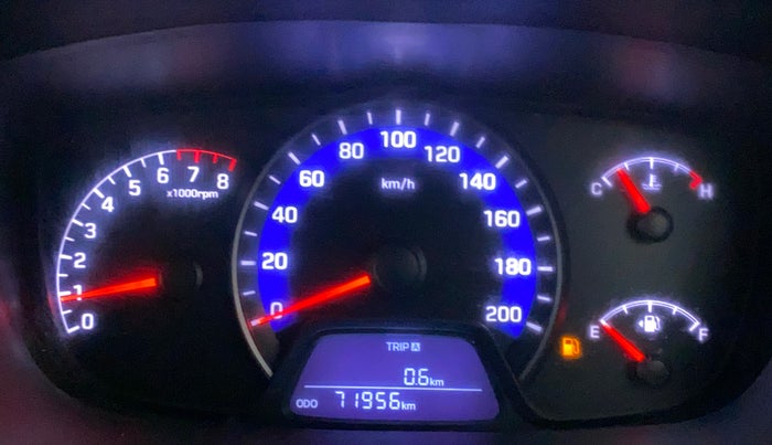 2015 Hyundai Xcent SX 1.2 (O), Petrol, Manual, 71,955 km, Odometer Image