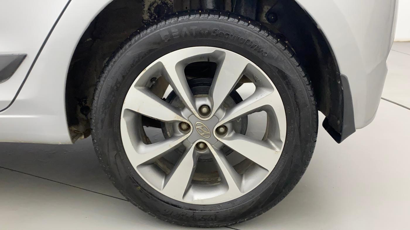 2017 Hyundai Elite i20 ASTA 1.2 (O), Petrol, Manual, 76,977 km, Left Rear Wheel