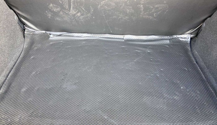 2021 Tata NEXON XM SUNROOF DIESEL, Diesel, Manual, 62,282 km, Boot Inside