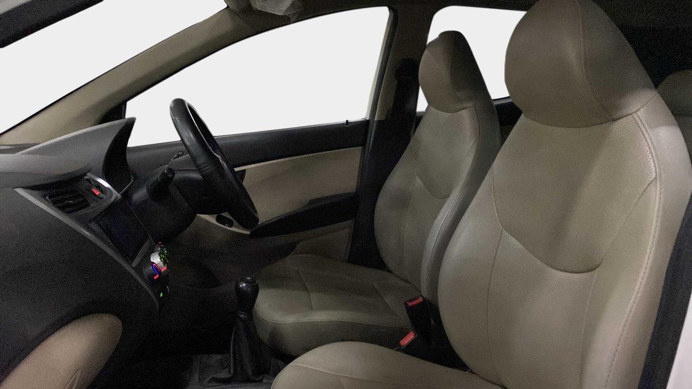 2018 Hyundai Eon ERA +, Petrol, Manual, 25,857 km, Right Side Front Door Cabin