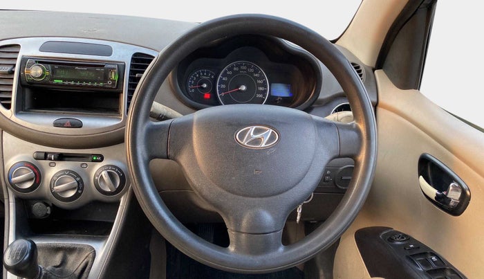 2012 Hyundai i10 MAGNA 1.2, Petrol, Manual, 93,763 km, Steering Wheel Close Up