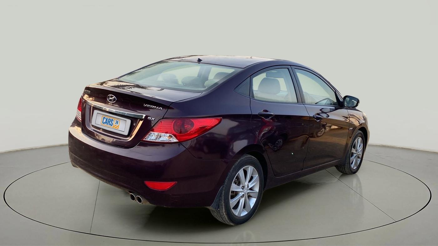 2012 Hyundai Verna FLUIDIC 1.6 VTVT SX, Petrol, Manual, 82,471 km, Right Back Diagonal