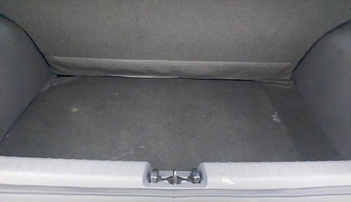 2019 Hyundai GRAND I10 NIOS MAGNA AMT 1.2 KAPPA VTVT, Petrol, Automatic, 226 km, Boot Inside
