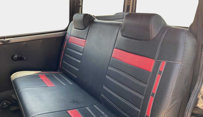 2017 Maruti Eeco 5 STR WITH A/C+HTR, CNG, Manual, 42,519 km, Right Side Rear Door Cabin