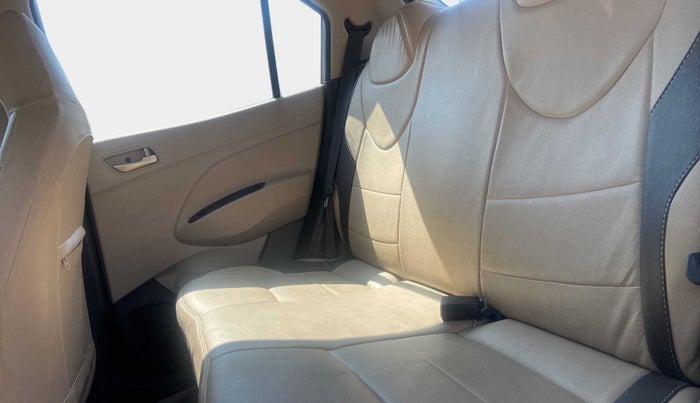 2019 Hyundai NEW SANTRO SPORTZ AMT, Petrol, Automatic, 26,107 km, Right Side Rear Door Cabin