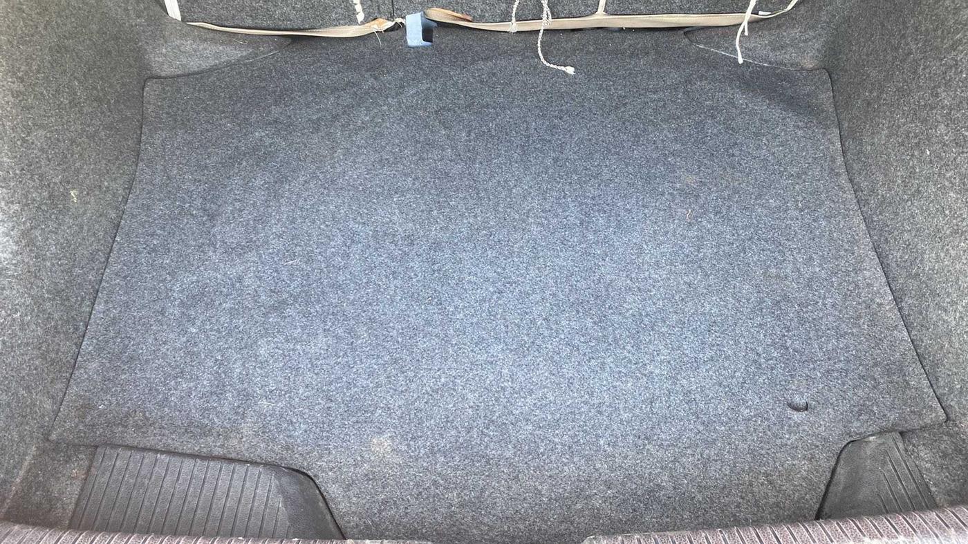 2019 Volkswagen Ameo TRENDLINE 1.0L, Petrol, Manual, 59,396 km, Boot Inside