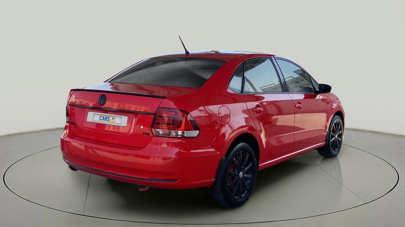2018 Volkswagen Vento HIGHLINE PLUS 1.5 AT 16 ALLOY, Diesel, Automatic, 87,079 km, Right Back Diagonal