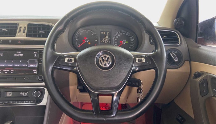 2018 Volkswagen Vento HIGHLINE PLUS 1.5 AT 16 ALLOY, Diesel, Automatic, 87,079 km, Steering Wheel Close Up