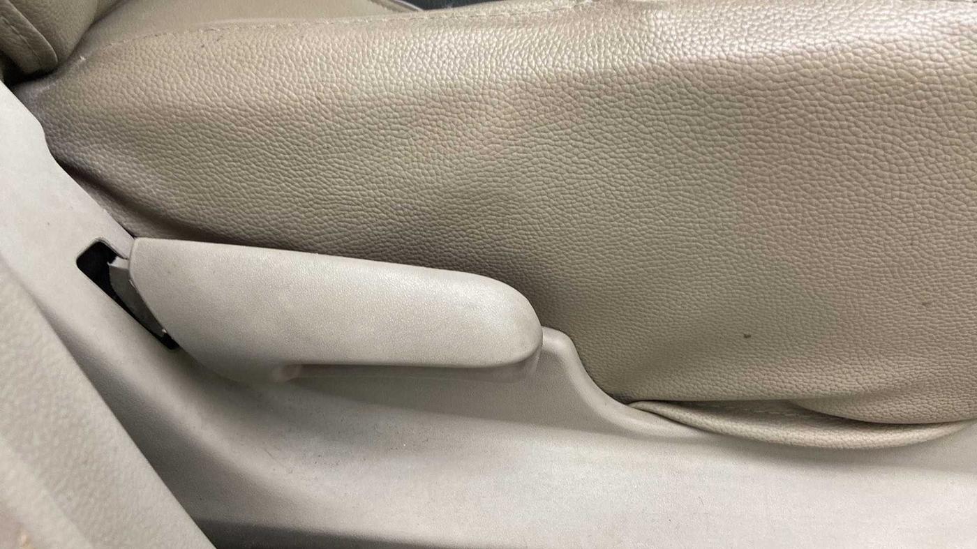 2018 Maruti Celerio ZXI, Petrol, Manual, 25,527 km, Driver Side Adjustment Panel